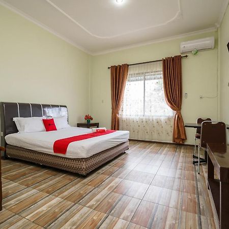Hotel RedDoorz @ Pematangsiantar Zewnętrze zdjęcie