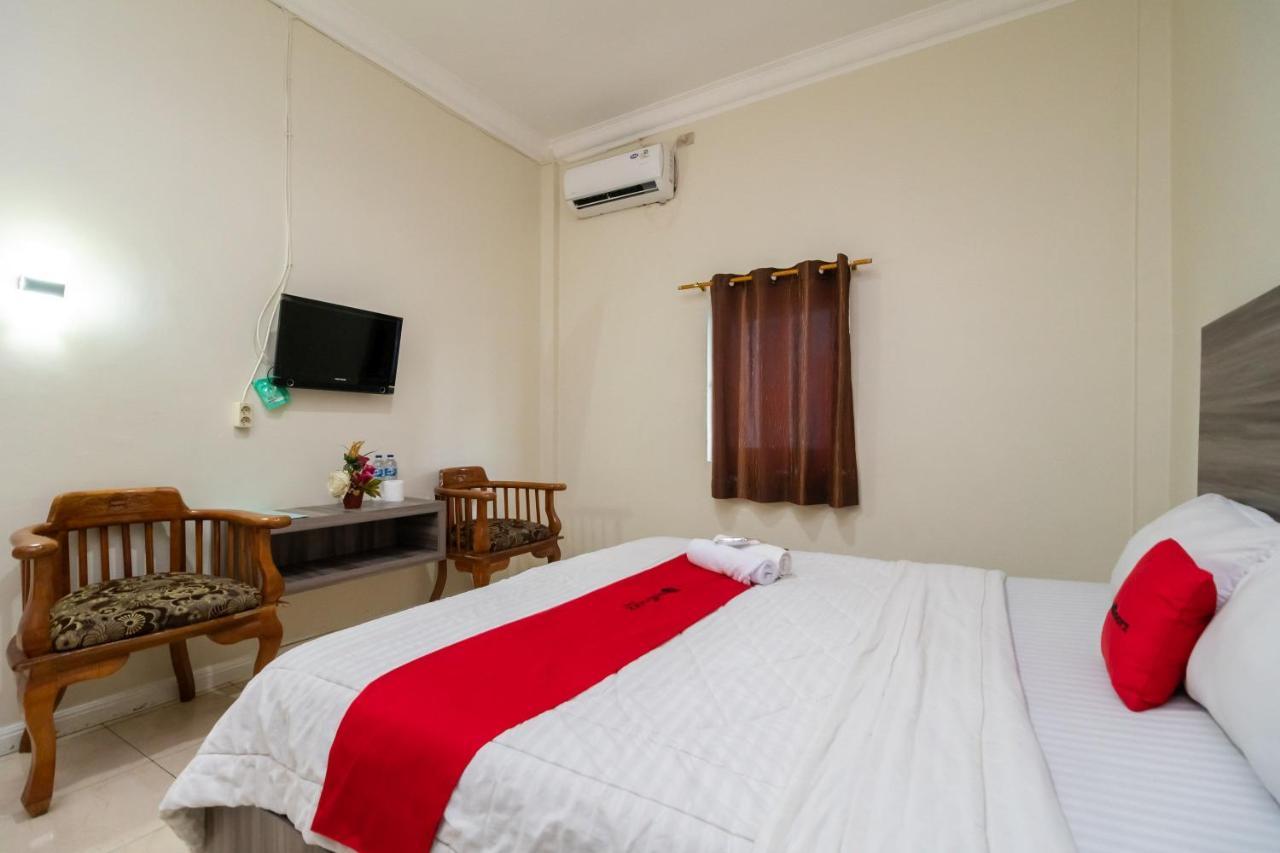 Hotel RedDoorz @ Pematangsiantar Zewnętrze zdjęcie