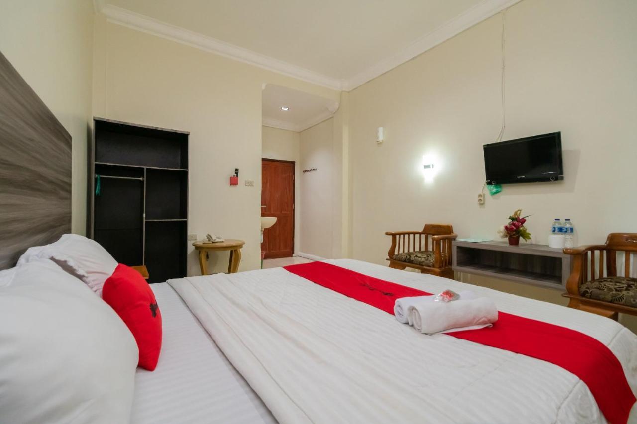 Hotel RedDoorz @ Pematangsiantar Zewnętrze zdjęcie