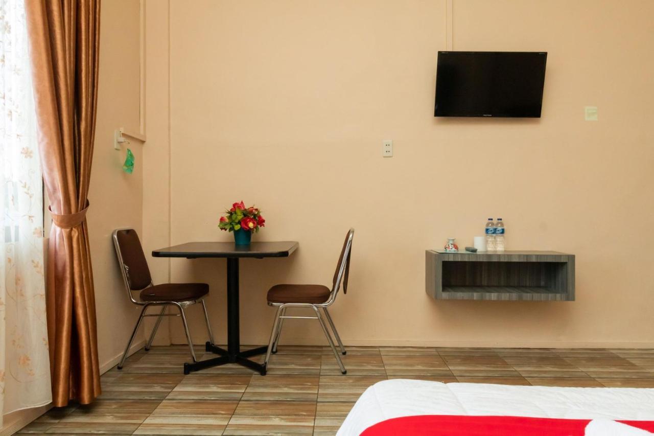 Hotel RedDoorz @ Pematangsiantar Zewnętrze zdjęcie