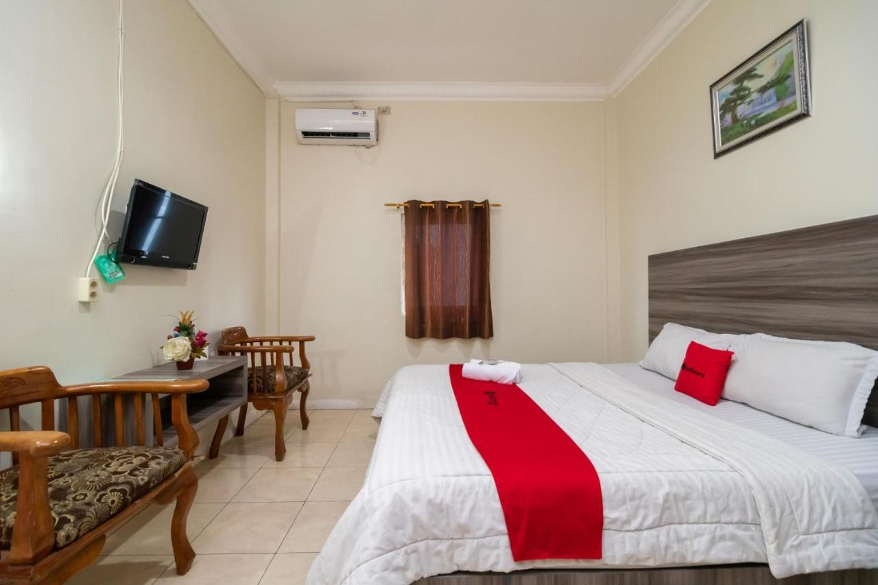 Hotel RedDoorz @ Pematangsiantar Zewnętrze zdjęcie